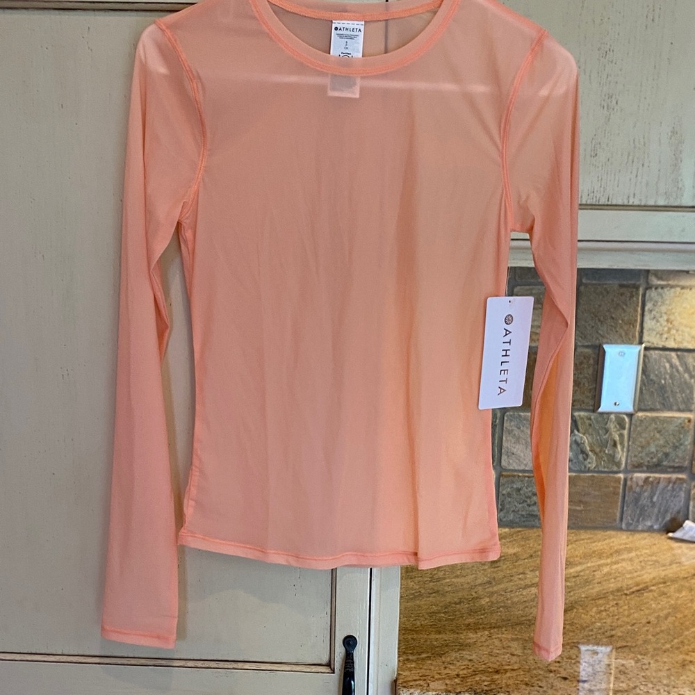 NWT Athleta Apero Mesh Top in Guava  Women's Peach Long Sleeve SMALL